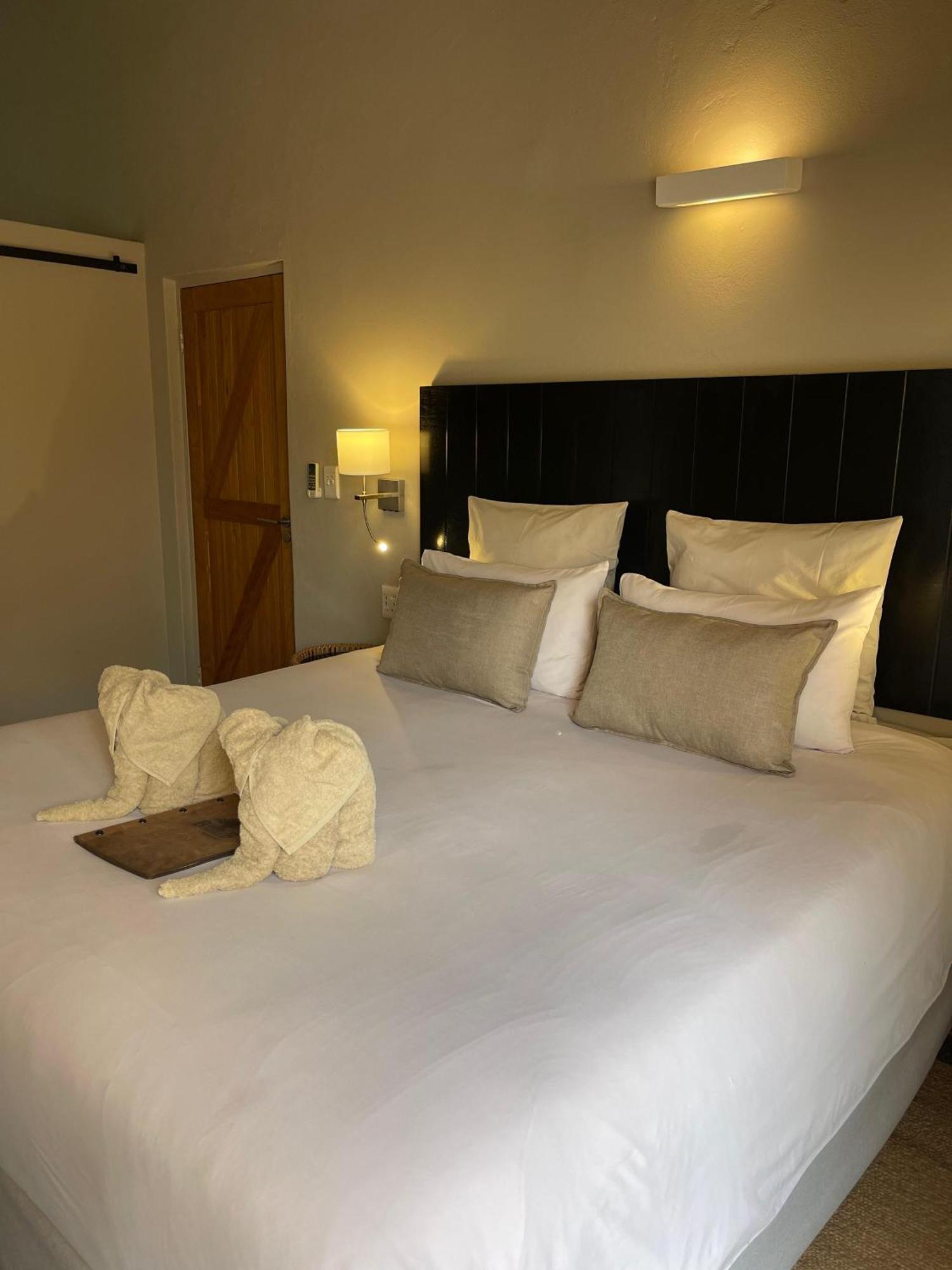 THE BAOBAB BUSH LODGE, no self catering, tv in lapa Hoedspruit Exterior foto